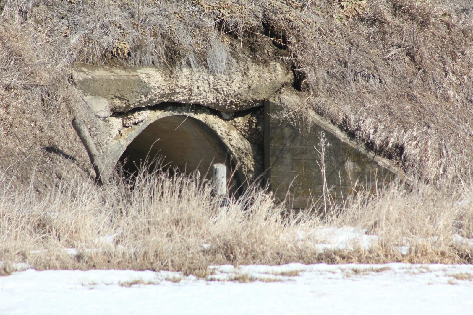 East abutment
